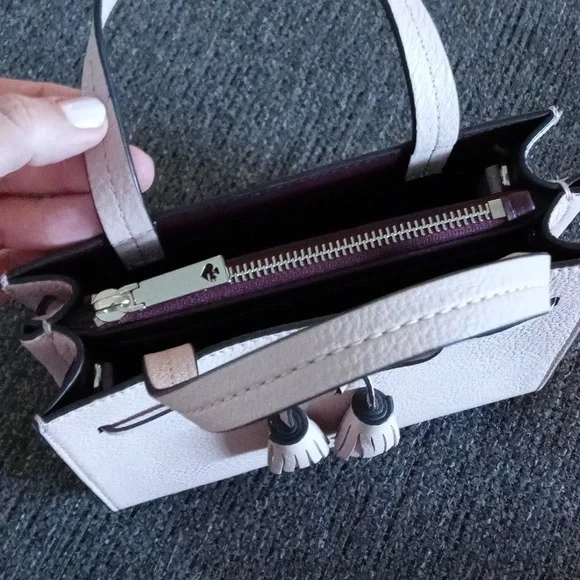 ๐Kate Spade๐ - Hayes Mini Satchel - Picture 7 of 9